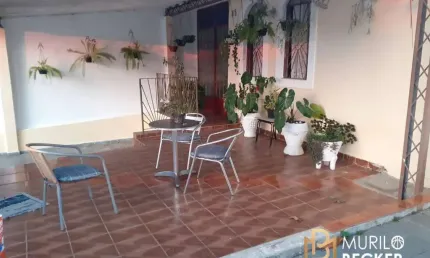 Casa a venda com 3 quartos no Parque Industrial - SJC