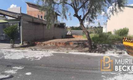 Terreno plano para  venda no Bairro Vila Branca em Jacareí