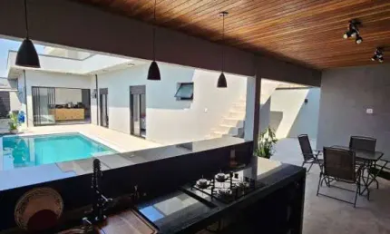 Casa Térrea para venda com 3 quartos no Condomínio Mantiqueira