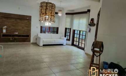 Casa em condomínio 4 quartos, sendo 1 suíte, 237 metros, a venda- URBANOVA