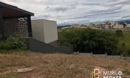 Terreno em condomínio 560m² - Condomínio Alphaville