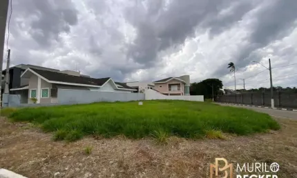 Terreno com 572m2 no Condomínio Sunset Garden em Jacareí