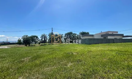 Terreno em condomínio plano, 360 metros, a venda - bella vita