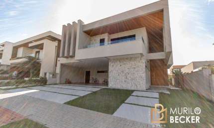 Casa em condomínio 4 quartos 450m² - Jardim do Golfe