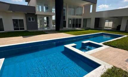 Casa térrea em condomínio 700m2 - 4 quartos a venda - Urbanova