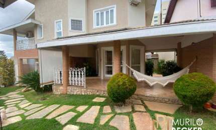 Casa em condomínio à venda 4 quartos - 292m² -  Jardim Aquárius