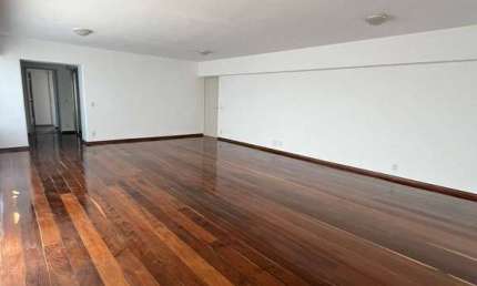 Apartamento para locação 230m² - Centro de São José dos Campos.