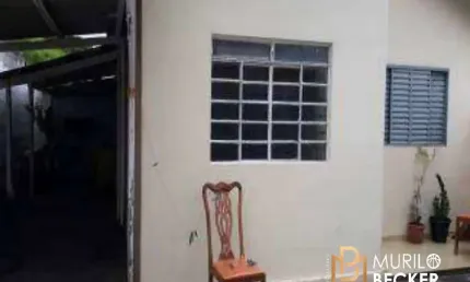 Casa á venda com Edícula no Bairro Parque Industrial - São Jose dos Campos