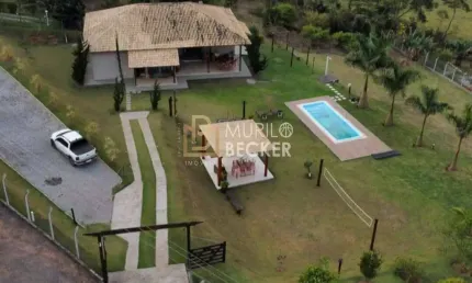 Chácara de veraneio a venda 3.200m² de área - Paraibuna - SP