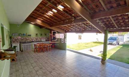 Casa a Venda 150m² - 02 Quartos - Jardim Castanheira