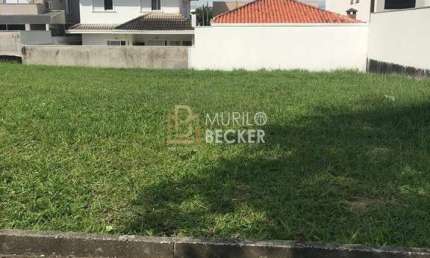 Terreno a venda 500m² - Em condomínio fechado - Bairro Urbanova