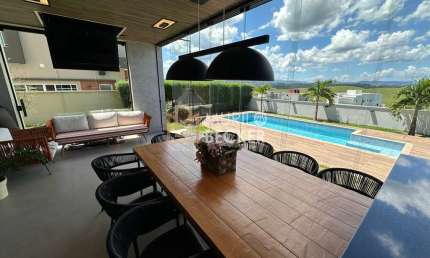 Casa para venda no Condomínio Alphaville em São Jose dos Campos, Urbanova