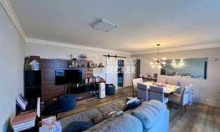 Apartamento à venda de 120m², 3 quartos no Bairro Vila Adyana