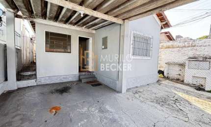 Casa com 3 quartos para alugar na Avenida Vinte e Três de Maio, Vila Maria, São José dos Campos