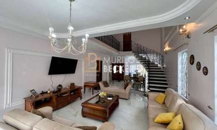 Casa à venda - 4 quartos, 210 m² - Bairro Jardim Apollo 2