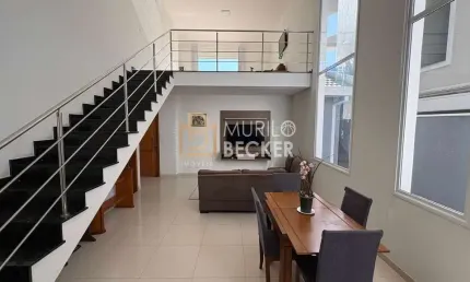 Casa à venda / alugar 3 quartos e piscina 249 m² Sunset Garden - Jacareí
