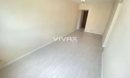 Apartamento com 2 quartos à venda na Rua Arquias Cordeiro, Méier, Rio de Janeiro, 49 m2 por R$ 180.000