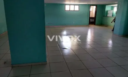 Apartamento com 2 quartos à venda na rua valério, cascadura, rio de janeiro, 58 m2 por r$ 235.000