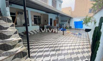 Casa com 2 quartos à venda na Rua Miguel Ângelo, Cachambi, Rio de Janeiro, 256 m2 por R$ 800.000