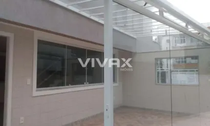 Casa em condomínio fechado com 4 quartos à venda na Rua Ney Armando Meziat, Jardim Guanabara, Rio de Janeiro, 150 m2 por R$ 1.240.000