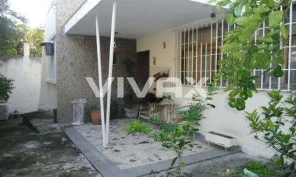 Casa em condomínio fechado com 3 quartos à venda na Rua Santos Titara, Méier, Rio de Janeiro, 374 m2 por R$ 850.000