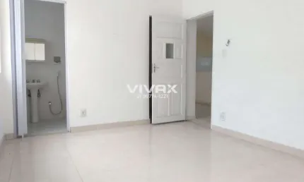 Casa com 3 quartos à venda na Rua Aniba, Cascadura, Rio de Janeiro, 194 m2 por R$ 380.000