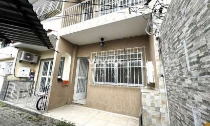 Casa em condomínio fechado com 3 quartos à venda na Rua Americana, Cachambi, Rio de Janeiro, 150 m2 por R$ 320.000