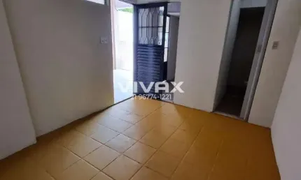 Apartamento com 1 quarto para alugar na Rua Caranda, Piedade, Rio de Janeiro, 42 m2 por R$ 600