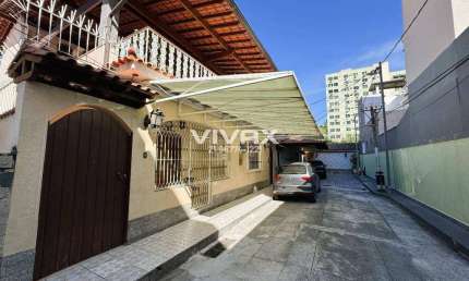 Casa em condomínio fechado com 6 quartos à venda na Rua Adriano, Todos os Santos, Rio de Janeiro, 259 m2 por R$ 750.000