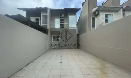 Casa com 2 quartos à venda na Rua Lauri de Souza Barbosa, Ipiranga, São José