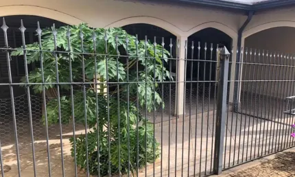 Casa para Venda em Valinhos, Jardim Novo Mundo, 3 dormitórios, 1 suíte, 2 banheiros, 2 vagas
