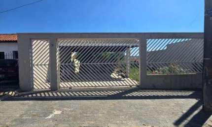 Casa para Venda em Valinhos, Jardim Alto da Colina, 2 dormitórios, 1 suíte, 2 banheiros, 2 vagas