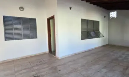 Casa para Locação em Valinhos, Jardim São Marcos, 3 dormitórios, 1 suíte, 2 banheiros, 2 vagas