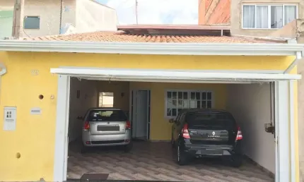 Casa com 3 dormitórios à venda, 140 m² por R$ 650.000,00 - Jardim Bom Princípio - Indaiatuba/SP