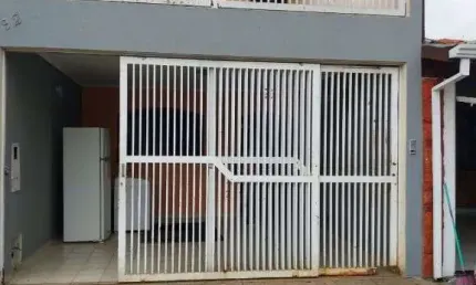 Quer morar em um sobrado de alto padrão, com acabamento de primeira e uma localização privilegiada?