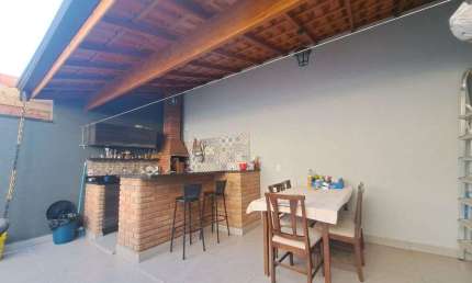Casa com 2 dormitórios (1 suíte) à venda, 86 m² por R$ 590.000 - Jardim Nova Veneza - Indaiatuba/SP