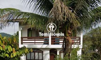 Casa para Venda em Joinville, Glória, 3 dormitórios, 2 banheiros, 3 vagas