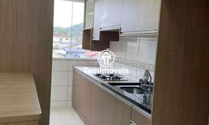 Apartamento para Locação em Joinville, Guanabara, 2 dormitórios, 1 banheiro, 1 vaga