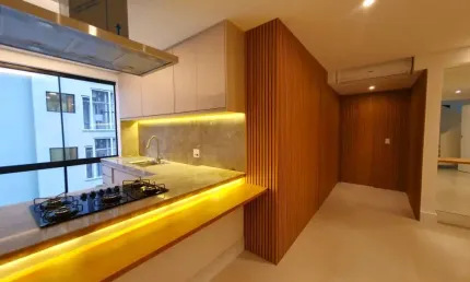 Belíssima cobertura duplex de 170m² recém reformada!