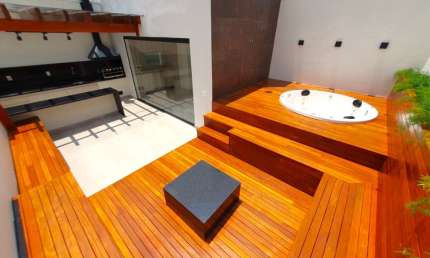 Belíssima cobertura duplex de 170m² recém reformada!