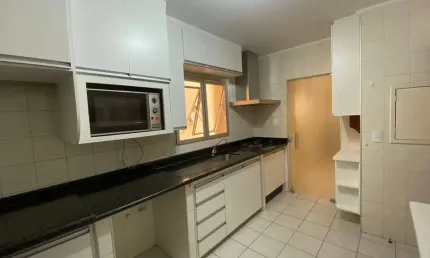 Edificio Coroados - Apartamento Alto Padrão  - Bosque