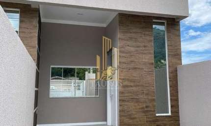Casa com 2 quartos à venda no Alto São Bento, Itapema 