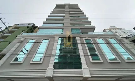 Apartamento com 4 quartos à venda em Meia Praia, Itapema 