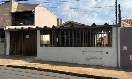 Casa com 3 quartos à venda no Parque Residencial Iguatemi, Araraquara , 194 m2 por R$ 320.000