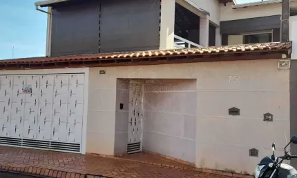 Casa com 3 quartos à venda na Nova Santa Lúcia, Santa Lúcia , 294 m2 por R$ 550.000