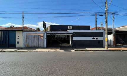 Casa com 5 quartos à venda na Vila Xavier (Vila Xavier), Araraquara , 562 m2 por R$ 1.400.000
