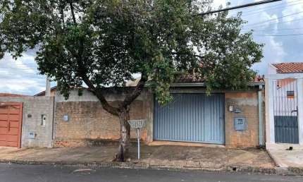 Casa com 2 quartos à venda no Jardim Roberto Selmi Dei, Araraquara , 125 m2 por R$ 220.000