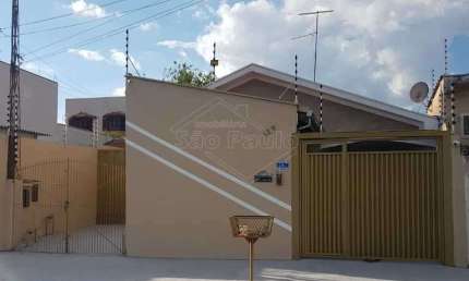 Casa com 3 quartos à venda no Jardim América (Vila Xavier), Araraquara , 143 m2 por R$ 350.000