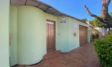 Casa com 3 quartos à venda no Centro, Araraquara , 214 m2 por R$ 570.000