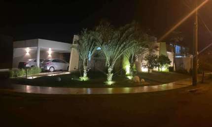 Casa em condomínio fechado com 3 quartos à venda no Parque Residencial Damha, Araraquara , 230 m2 por R$ 1.550.000